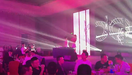 公司企業(yè)年(nián)會(huì)策劃年(nián)會(huì)會(huì)場(chǎng)布置17